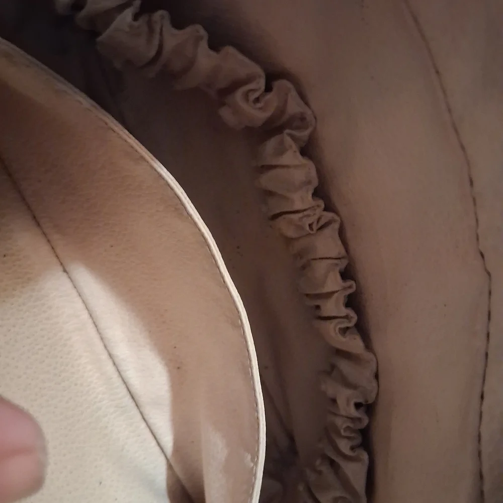 Louis Vuitton Brown Monogram Clutch - Picture 12 of 15